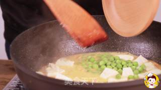 蟹黄豆腐的做法步骤：11