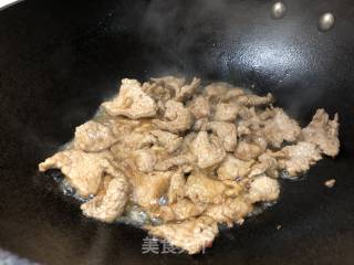 青椒小炒肉的做法步骤：6