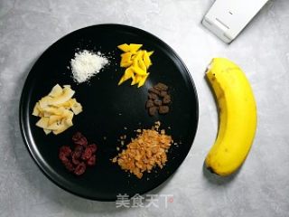 N种可能性 ♥ 巧克力香蕉的做法步骤：1