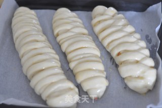 肉松辨子面包的做法步骤：13