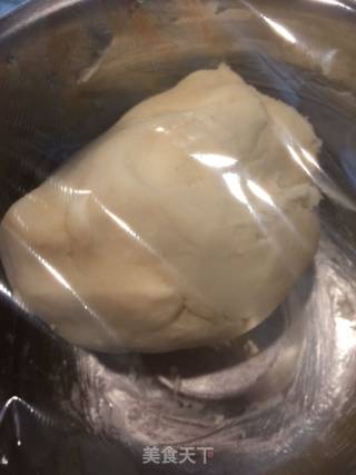 鲜肉酥饼的做法步骤：1