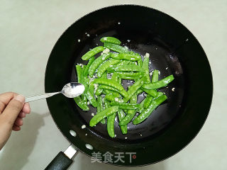 蒜蓉荷兰豆的做法步骤：7