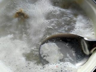 咸鹅炖豆腐的做法步骤：2