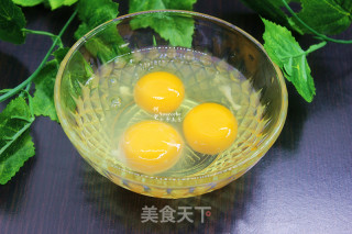 香嫩可口的清水炒蛋的做法步骤：2