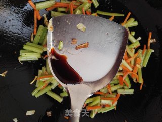 素炒豆皮的做法步骤：6