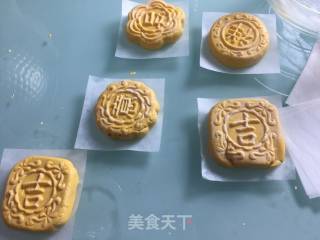 豆沙南瓜饼的做法步骤：9