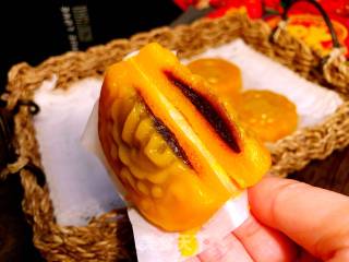 豆沙南瓜饼的做法步骤：12