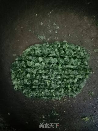 鸡蛋青菜面的做法步骤：3