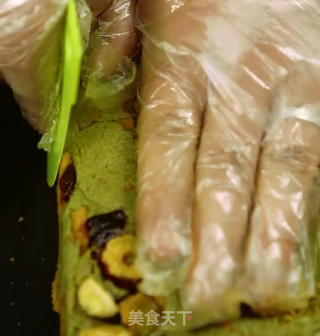 抹茶雪花酥的做法步骤：6