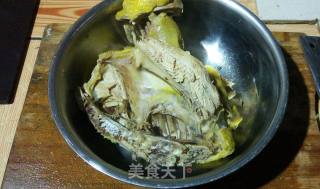 重庆乡宴凉菜——口水鸡(又叫凉拌鸡)的做法步骤：3