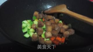 宫保馒头丁的做法步骤：11