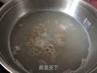 什锦炒米粉的做法步骤：1