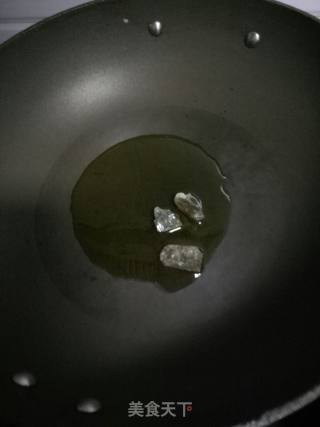 红烧鸡爪的做法步骤：2
