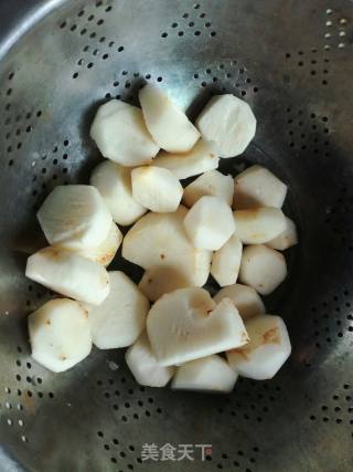 肉末荸荠的做法步骤：1