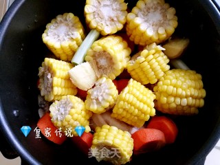 啤酒鸭炖玉米的做法步骤：5