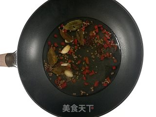辣酒花螺的做法步骤：1
