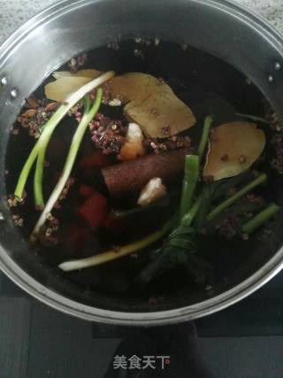 酸菜炖牛肉的做法步骤：2