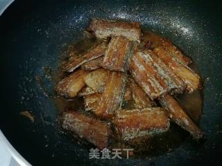 红烧带鱼的做法步骤：9