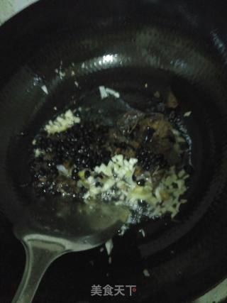 豆豉鲮鱼炒油麦菜的做法步骤：6