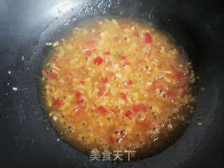 泡椒蒜蓉蒸丝瓜的做法步骤：16