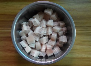 豆皮结烧肉的做法步骤：2
