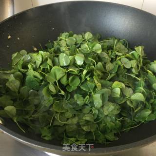 金花菜炒鸡蛋的做法步骤：5