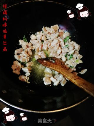 仙草阁私房菜（无肉不欢）--正月十五灯节酱爆鸡丁的做法步骤：6