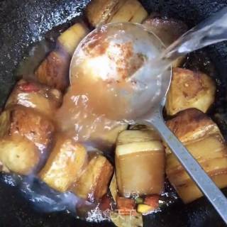 红烧肉的做法步骤：8