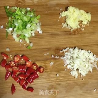 花生米拌藕片的做法步骤：2