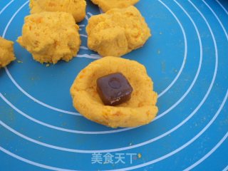 糖果南瓜糯米糍的做法步骤：8