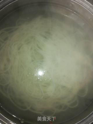 麻辣肉末米粉的做法步骤：7