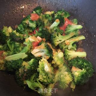 西兰花炒番茄的做法步骤：11