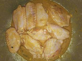 脆皮鸡翅的做法步骤：6