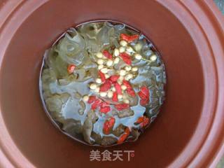 茉莉银耳甜汤的做法步骤：6