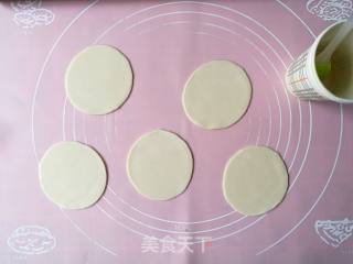 饺子皮儿之春饼的做法步骤：1