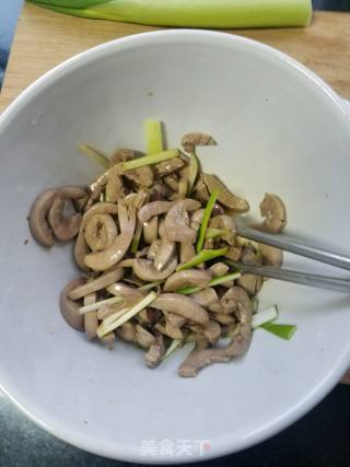 凉拌猪腰的做法步骤：6