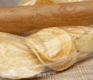 KFC同款薯片炸鸡，学了之后宝宝不会嚷着去买啦的做法步骤：3