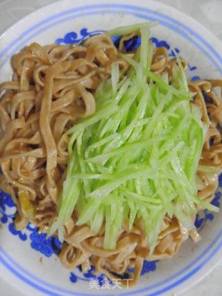 清爽葱油面的做法步骤：5