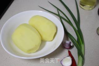 香焖土豆条的做法步骤：1