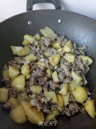 牛肉烧土豆的做法步骤：7