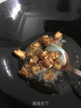 滒烧排骨的做法步骤：6