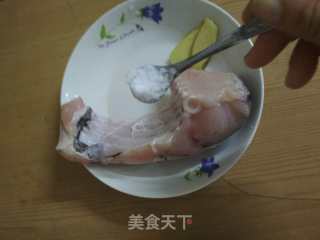 苹果红萝卜大鱼汤的做法步骤：3