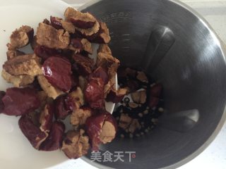 红枣黑豆豆浆的做法步骤：4