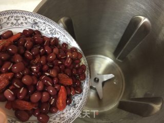 菊花枸杞红豆浆的做法步骤：2