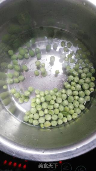 土豆焖饭的做法步骤：2