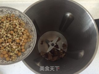 荞麦红枣豆浆的做法步骤：3