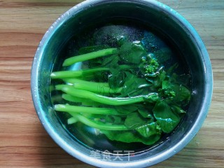 白灼芥兰的做法步骤：5