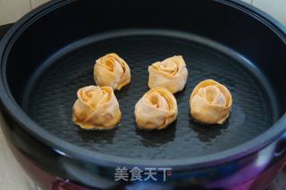 胡萝卜汁烫面水煎包的做法步骤：7