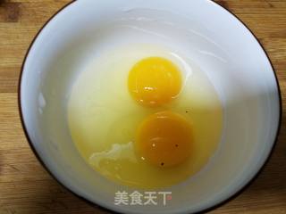小猪鸡蛋羹的做法步骤：1