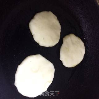 山药土豆饼的做法步骤：6